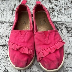 TOMS Kids Hot Pink Ruffle Slip-On Sneakers Size 1.5